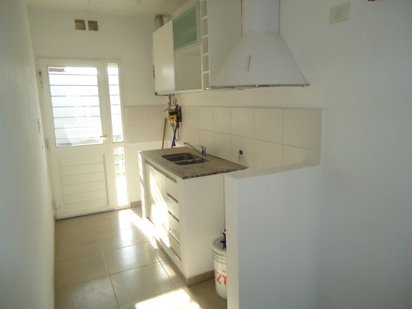 Bo Carrara de Horizonte Sur, impecable propiedad.-