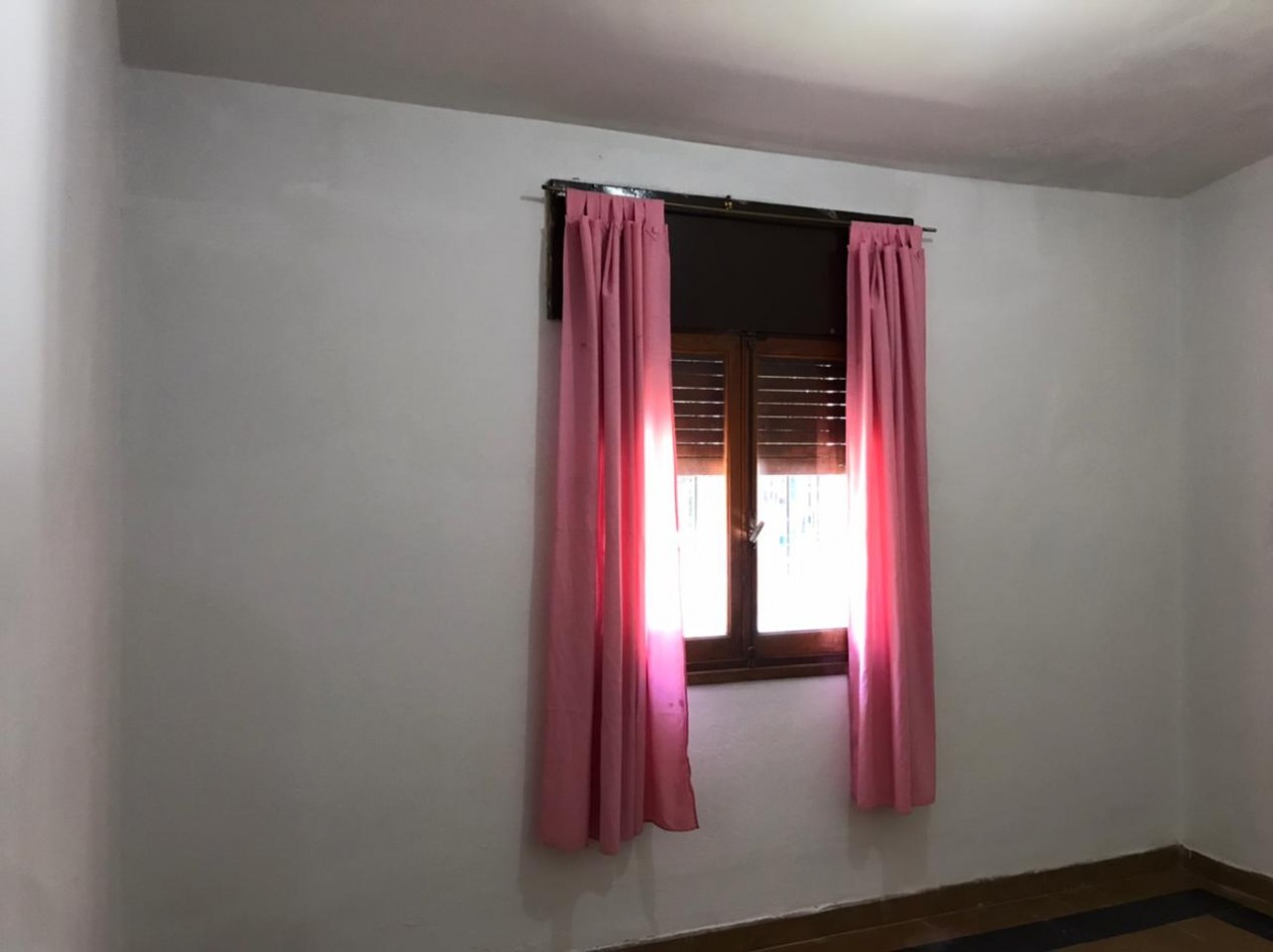 Los naranjos, Hermosa zona, sobre calle principal del barrio.-  APTA CREDITO BANCOR! 