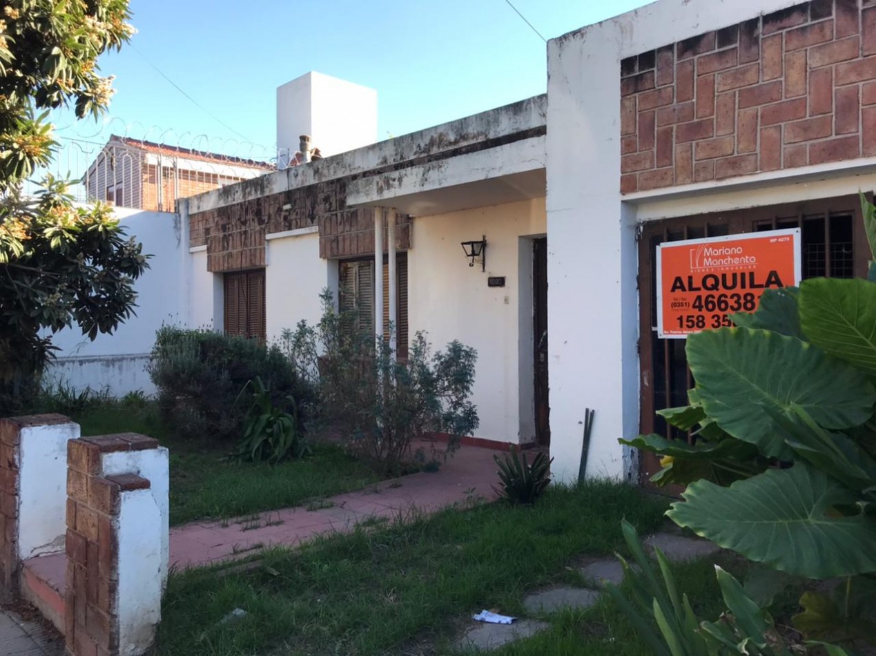 LOS NARANJOS A UNA CUADRA DE RUTA 20, LINDA ZONA.- 