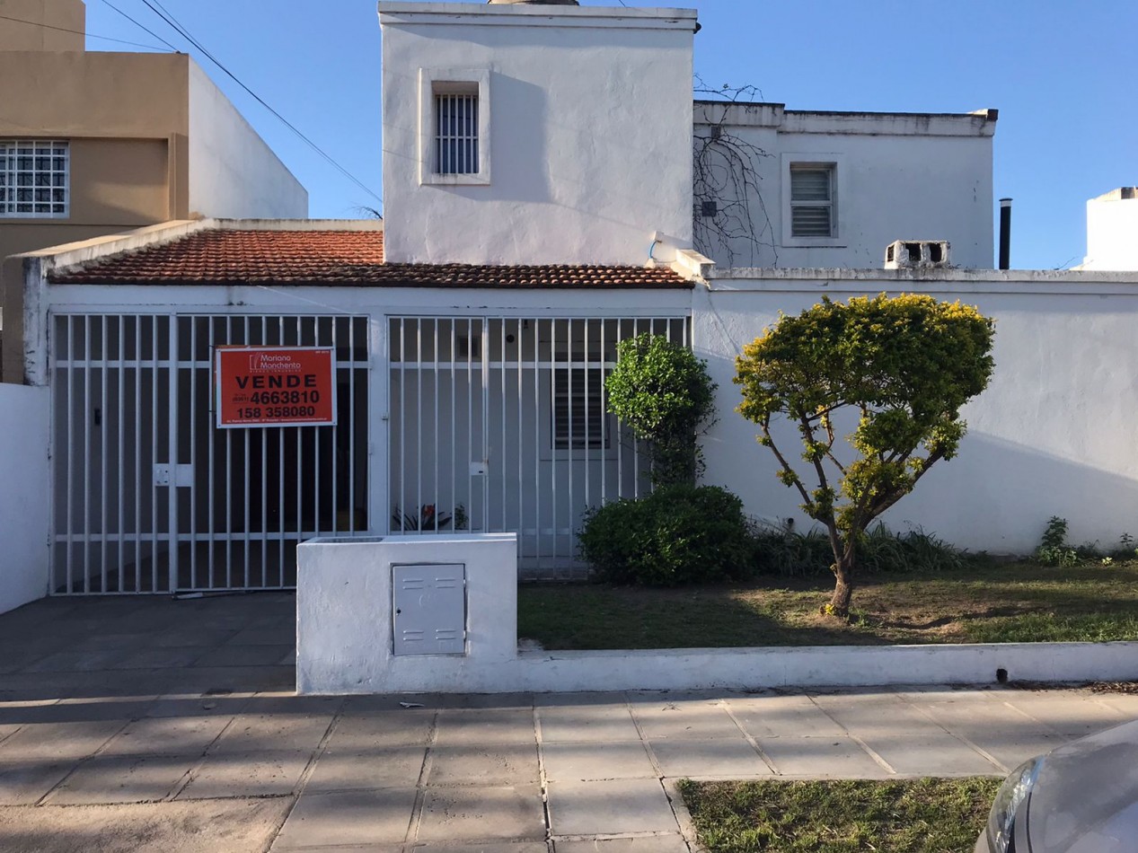 B° Parque san Francisco, hermosa zona a metros del dino ruta 20. Casa planta baja + departamento.-