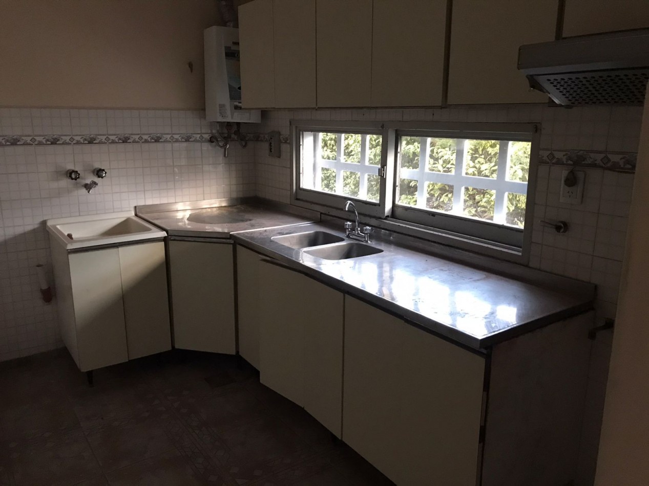 RESIDENCIAL SANTA ANA, HERMOSA ZONA.-