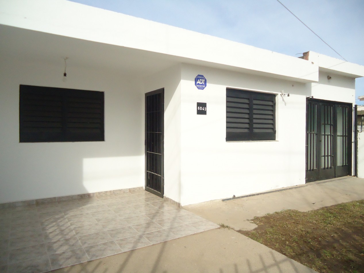 Se alquila casa en Barrio Sacchi, LINDA ZONA ( PEGADO A BARRIO CARRARA DE HORIZONTE)