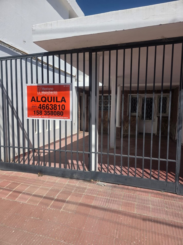 Villa Adela, casa mas local comercial ( opcional) .- Disponible OCTUBRE.