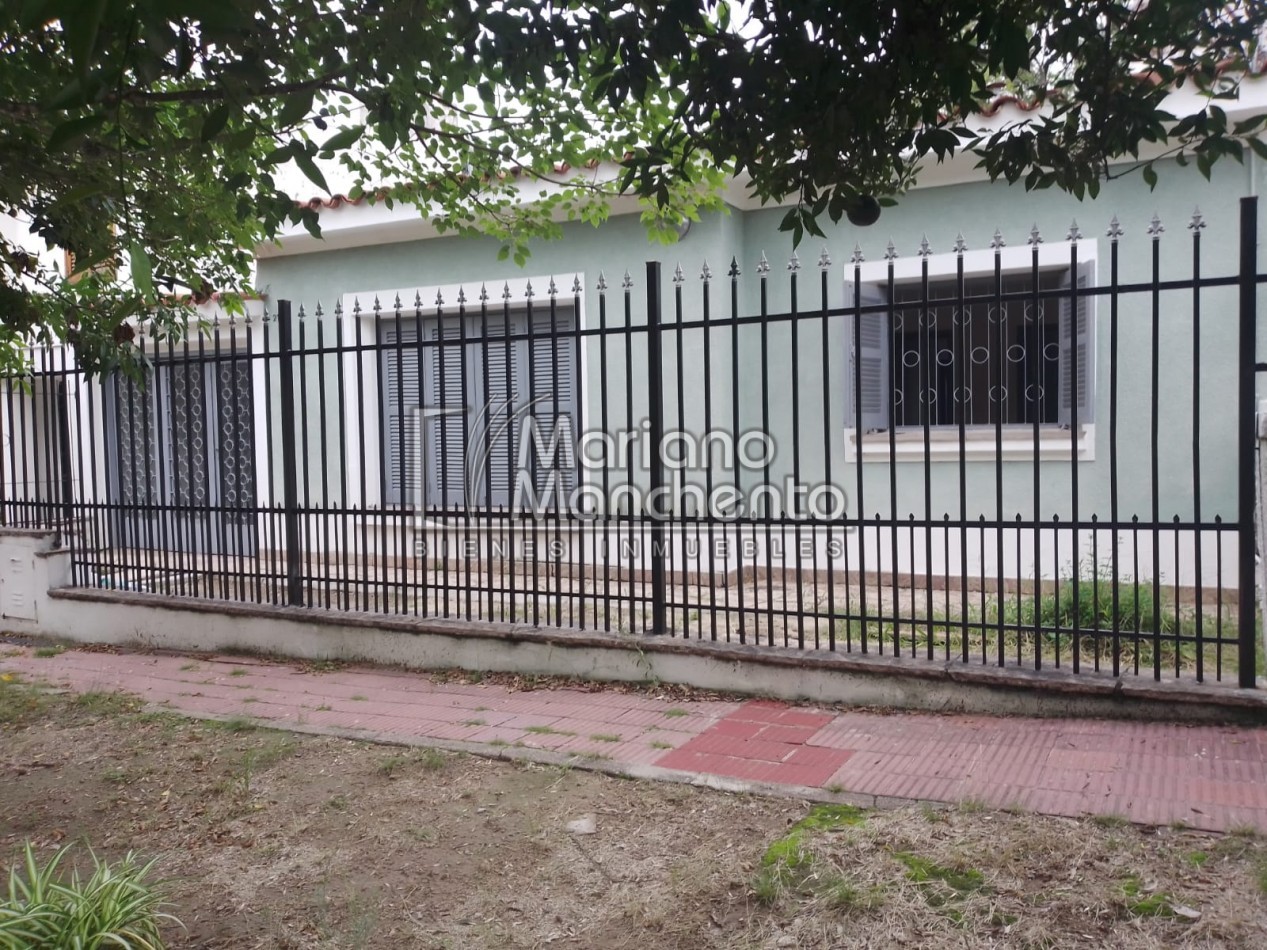 Venta en Barrio Olivos - Propiedad Destacada con Lindo Entorno