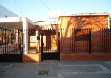 Los platanos, linda zona.- 