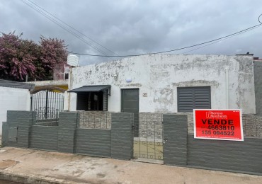 BARRIO VILLA ADELA, SE VENDE, COMODA PROPIEDAD.