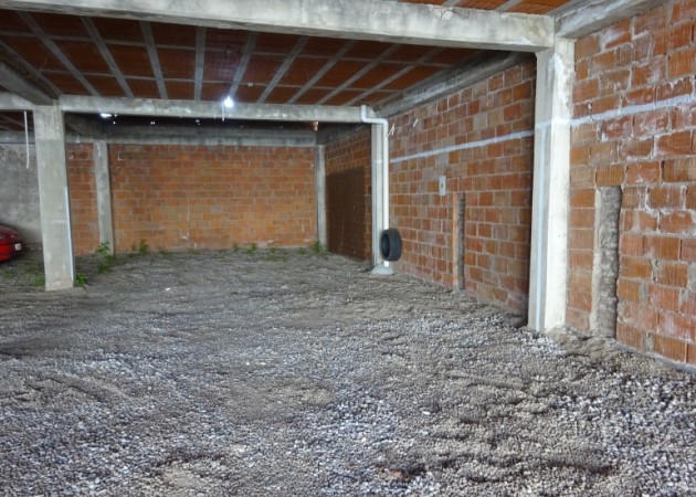 Cocheras ; Blamey Lafore 1338, San Rafael