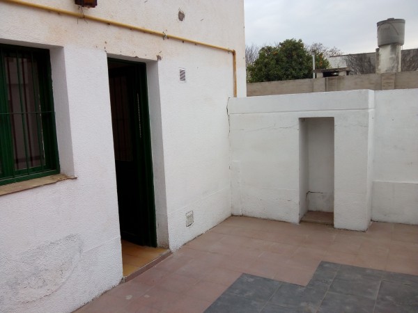 Villa Adela, departamento tipo duplex interno.