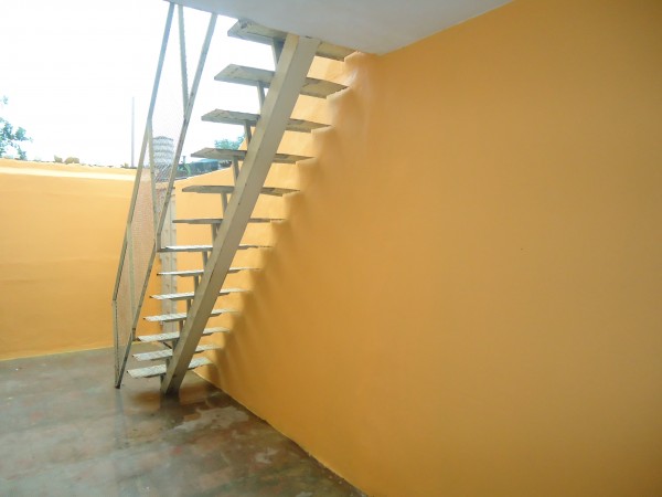 Bo Ameghino sur, departamento interno planta alta.- INGRESO COMPARTIDO.-