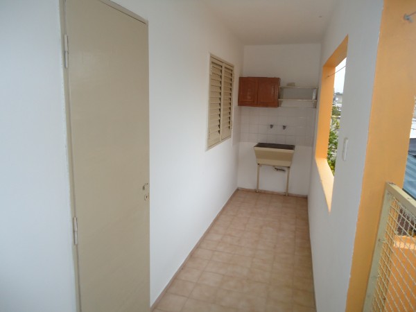 Bo Ameghino sur, departamento interno planta alta.- INGRESO COMPARTIDO.-
