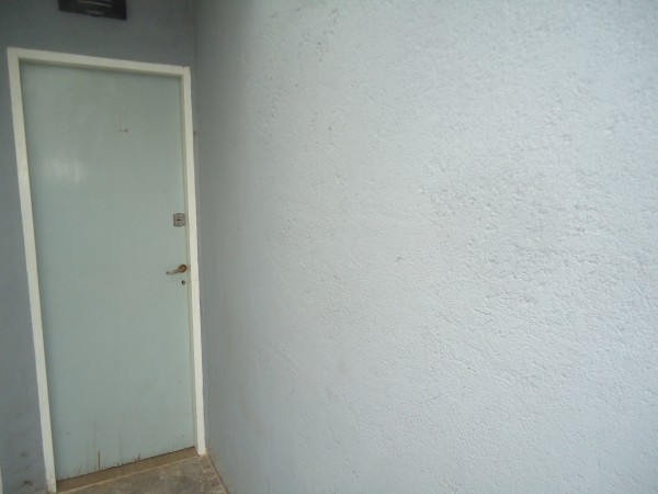 Villa Union, departamento planta alta sobra calle principal.-