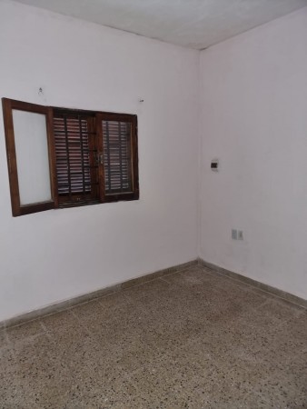 B° AVENIDA, DEPARTAMENTO EXTERNO.-