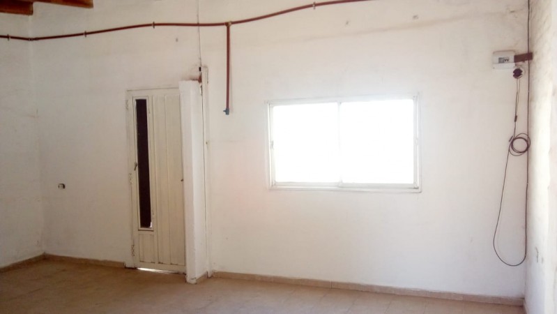 Mariano Balcarce a solo dos cuadra de R-20.-