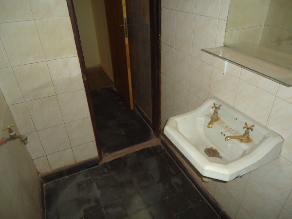 B° AVENIDA, DEPARTAMENTO EXTERNO.-