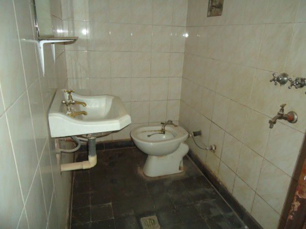 B° AVENIDA, DEPARTAMENTO EXTERNO.-