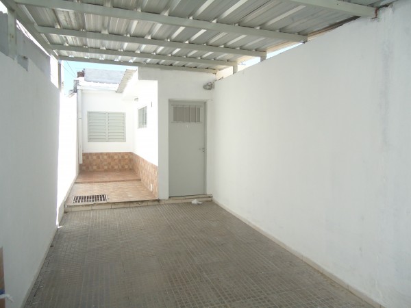 BoTranviarios ( ZONA BARRIO LOS PLATANOS).- 