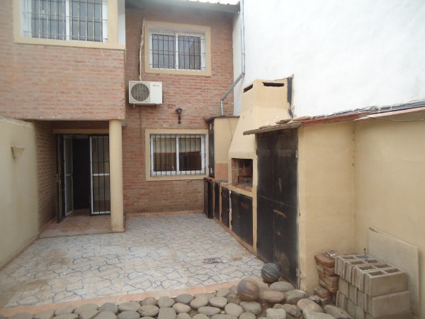 EL TREBOL, HERMOSO DUPLEX, LINDO ENTORNO.-