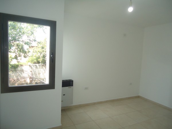 Ameghino sur " Duplex" complejo cerrado, linda zona.-
