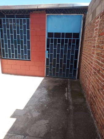 CASA TIPO DUPLEX  Bo PARQUE VELEZ SARFIELD, LINDA ZONA