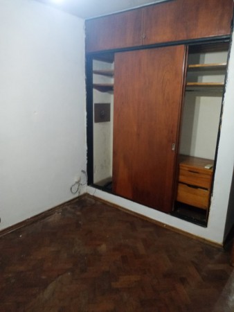 CASA TIPO DUPLEX  Bo PARQUE VELEZ SARFIELD, LINDA ZONA
