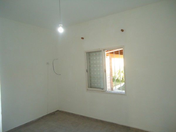 Bo Matienzo, impecable CASA DE NATANIA MODIFICADA.-