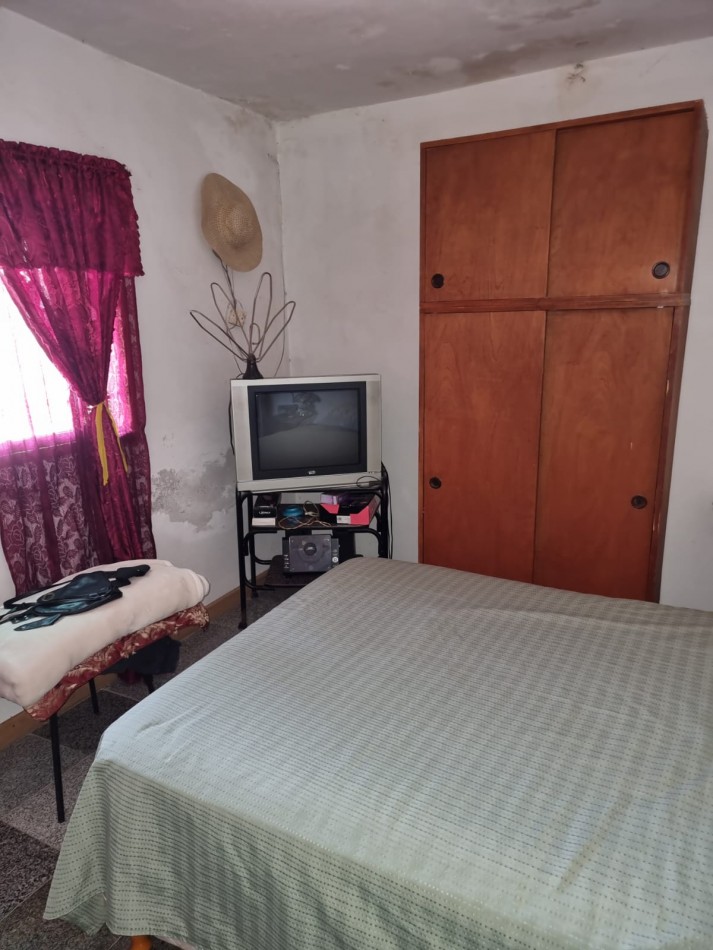 Barrio San Roque, se vende excelente propiedad de tres dormitorios