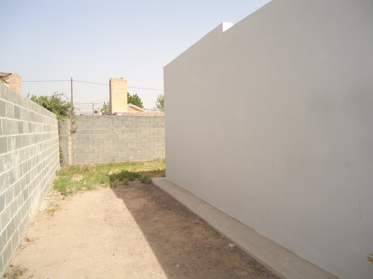 RENE FAVALORO II ( ZONA DE MATIENZO) EXCELENTE VIVIENDA.- 