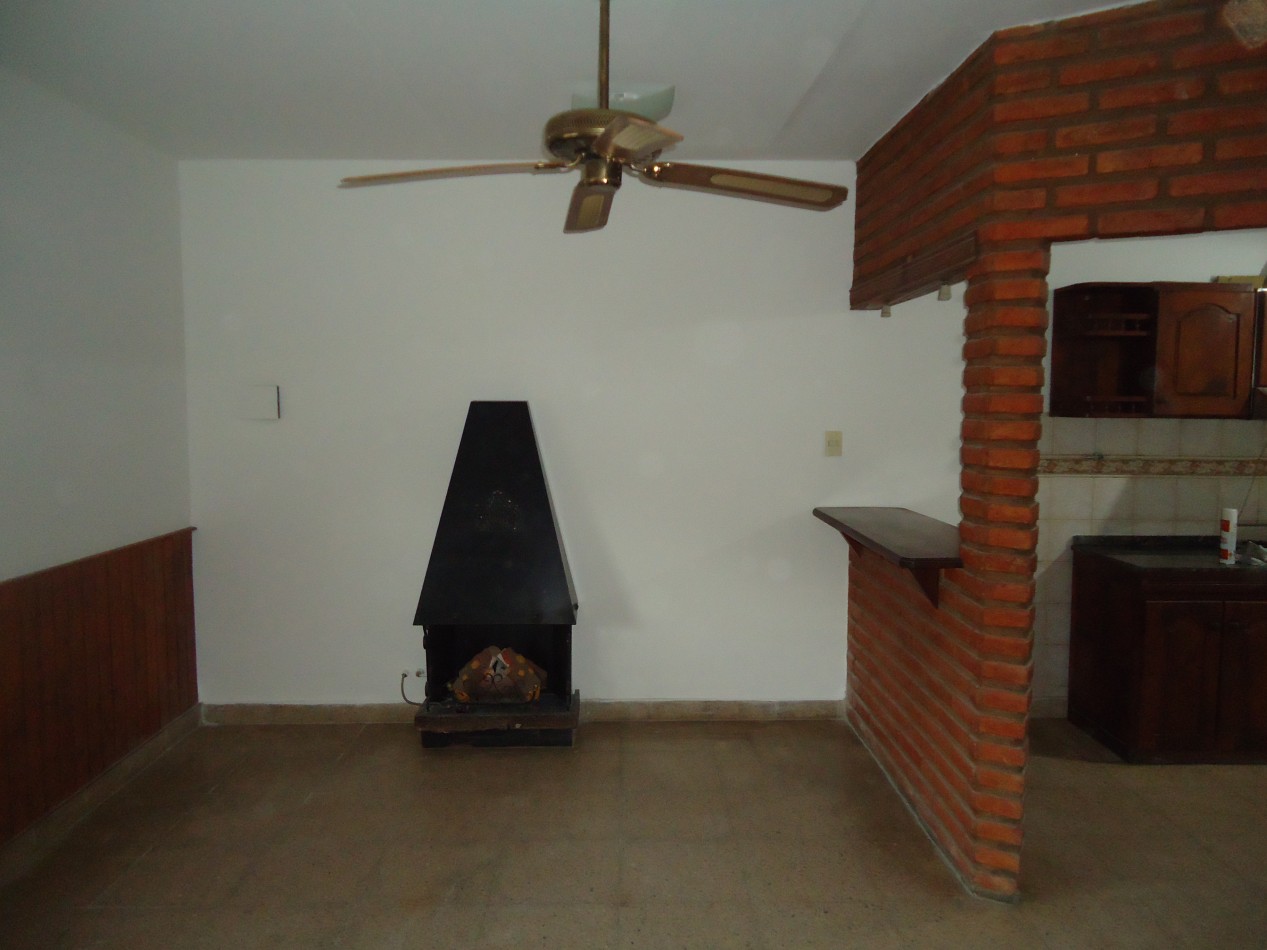 Barrio Rosedal, se alquila propiedad esquina, excelente entorno. PROXIMAMENTE "MARZO"