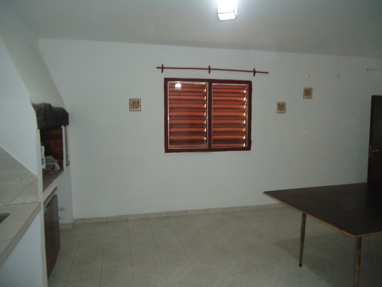 Barrio Rosedal, se alquila propiedad esquina, excelente entorno. PROXIMAMENTE "MARZO"