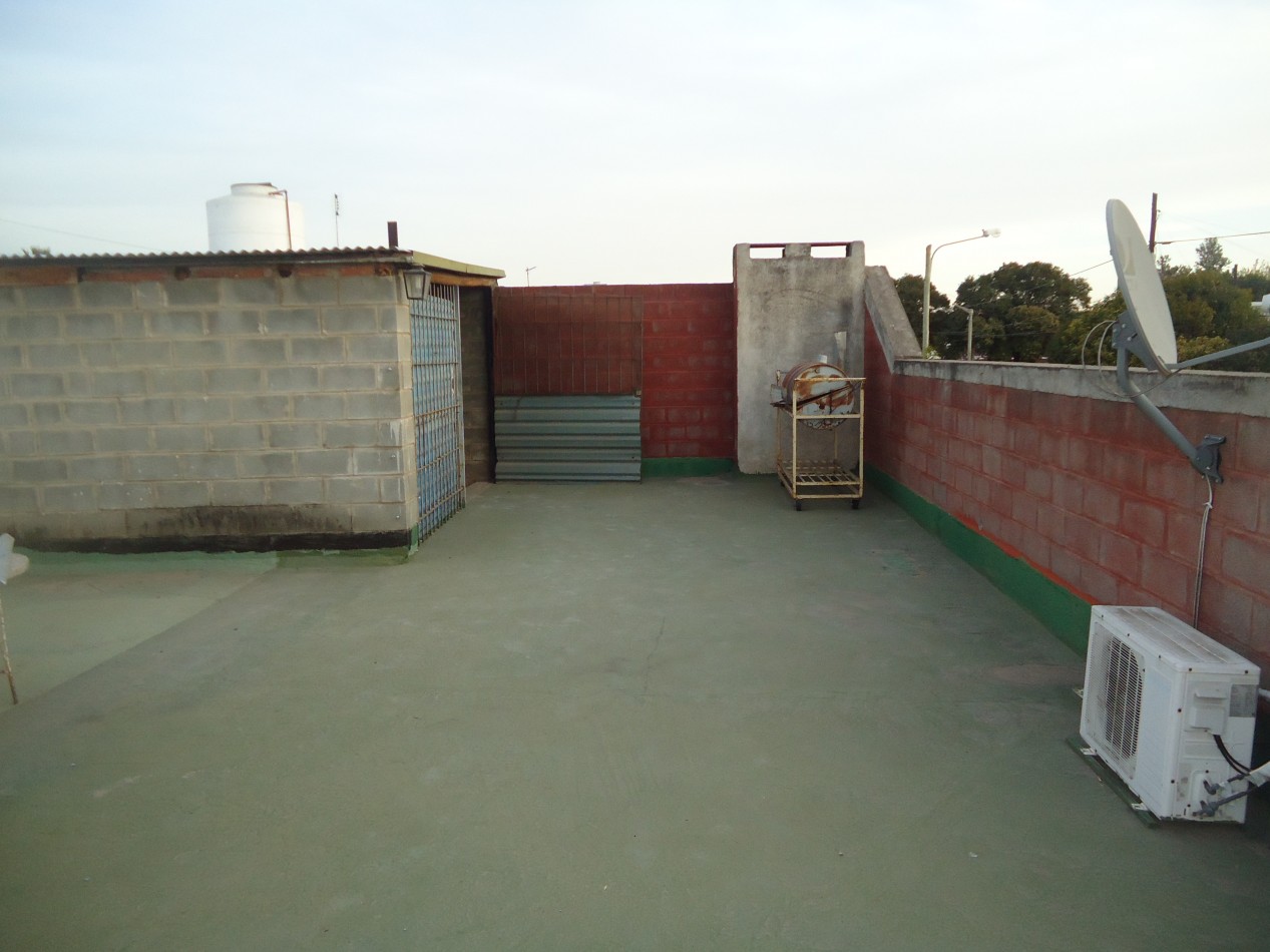 Barrio Rosedal, se alquila propiedad esquina, excelente entorno. PROXIMAMENTE "MARZO"