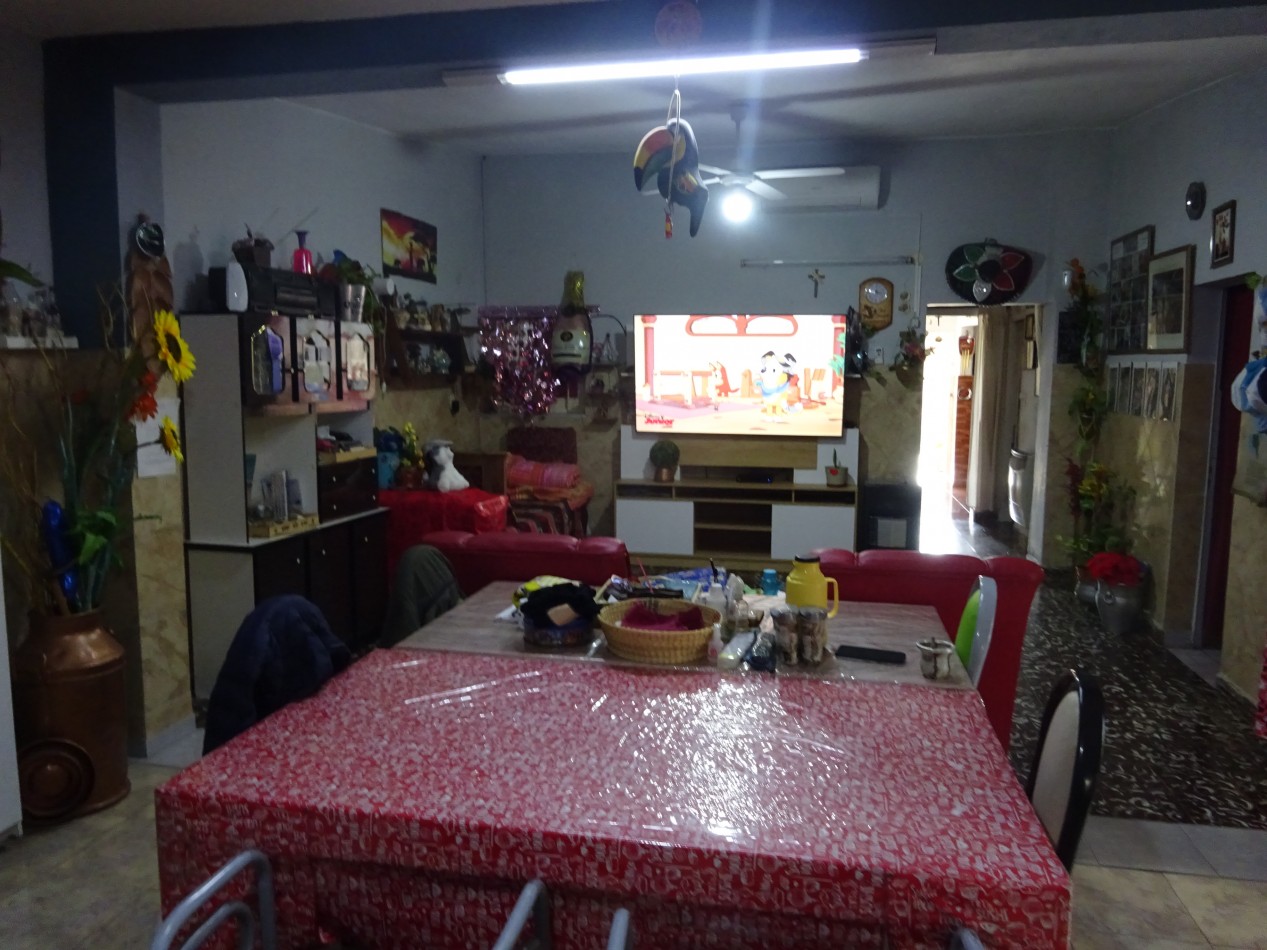 BARRIO ALTO ALBERDI SE VENDE EXCELENTE PROPIEDAD CASA MAS DEPARTAMENTO