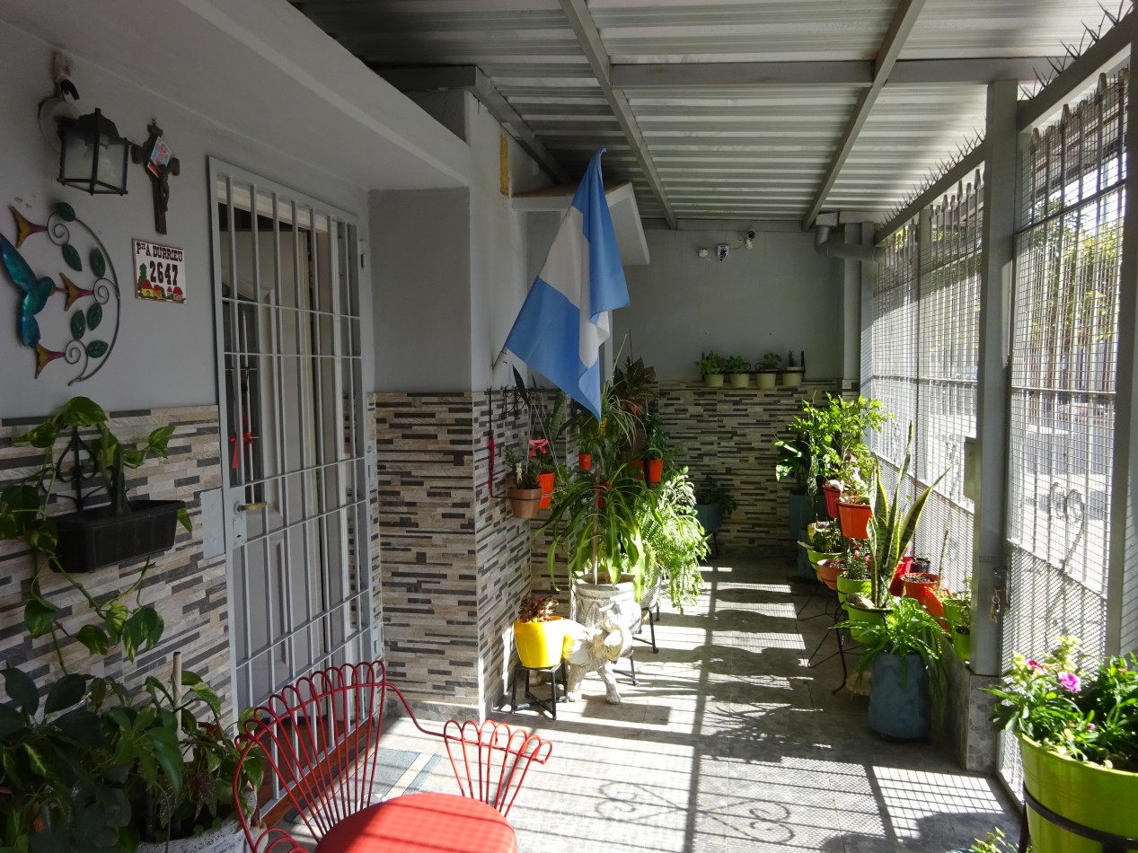 BARRIO ALTO ALBERDI SE VENDE EXCELENTE PROPIEDAD CASA MAS DEPARTAMENTO