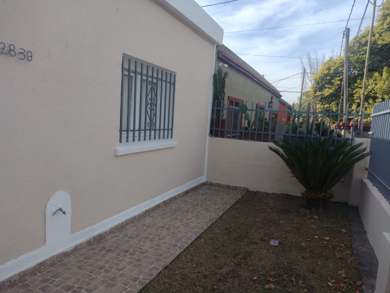 SE VENDE CASA CON DEPARTAMENTO, BARRIO ALTO ALBERDI