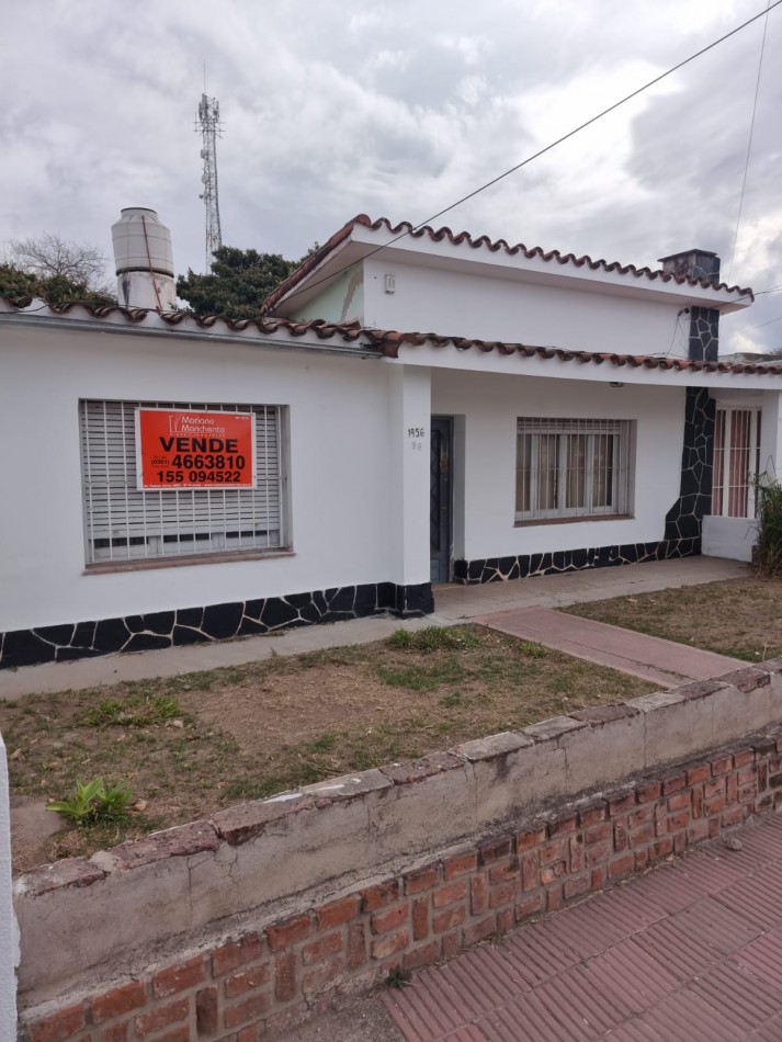 BARRIO AMEGHINO SUR,SE VENDE EXCELENTE CASA CON GALPON A METROS DE RUTA 20