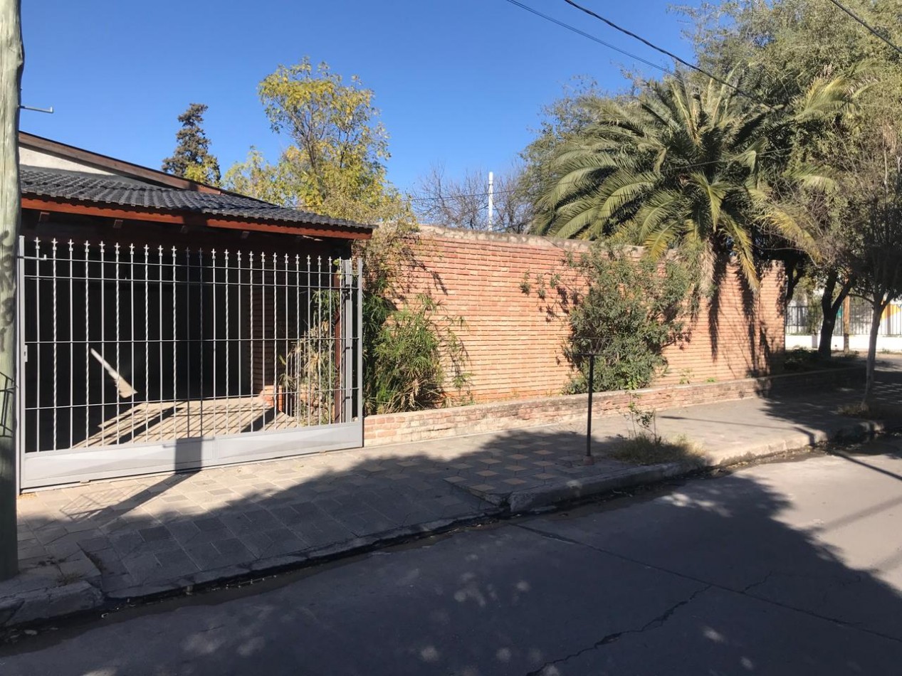 BARRIO PARQUE CAPITAL, EXCELENTE UBICACION SE VENDE TERRENO ESQUINA 