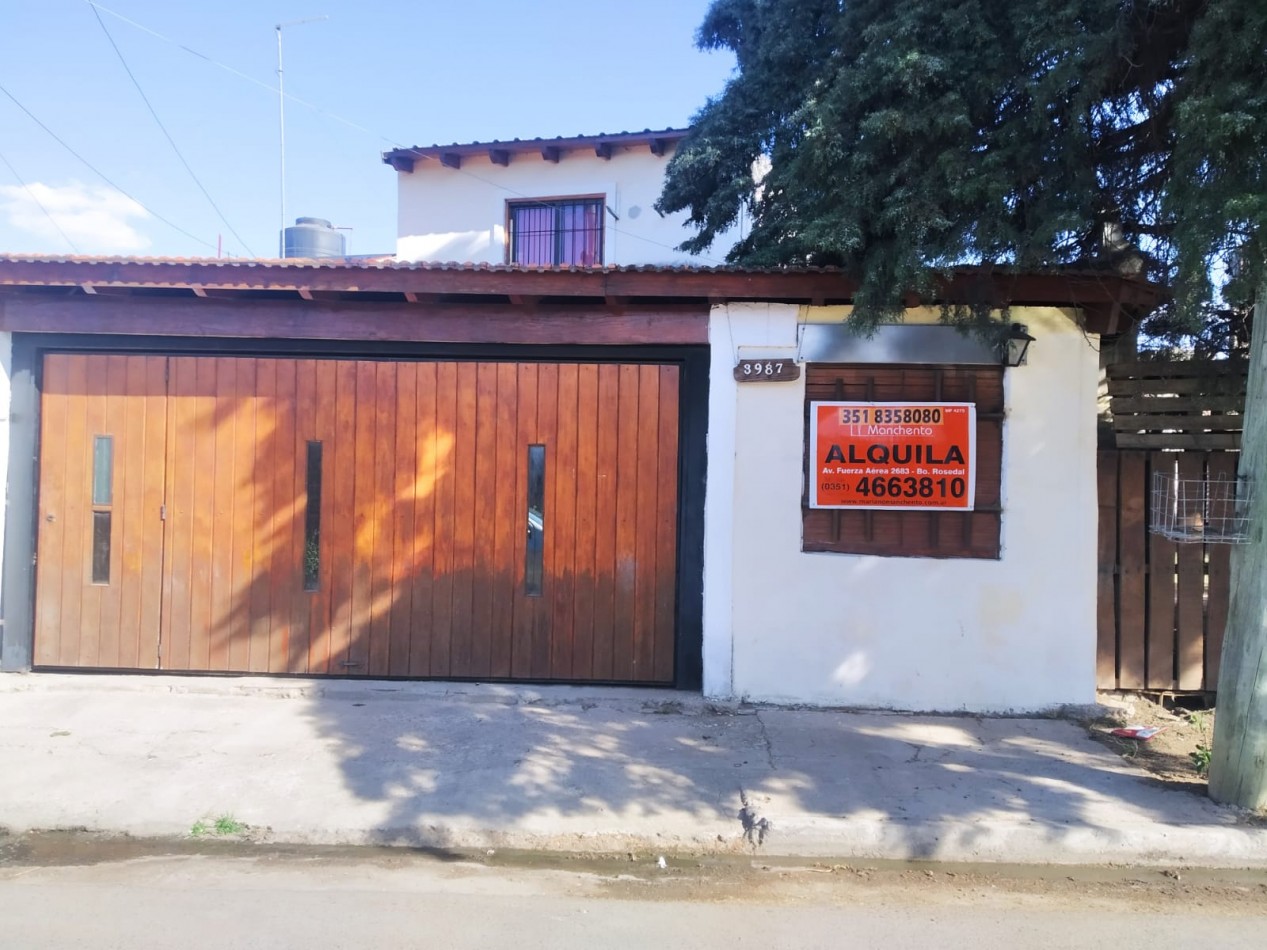 Ameghino norte, vivienda esquina a cuadras de ruta 20.- 