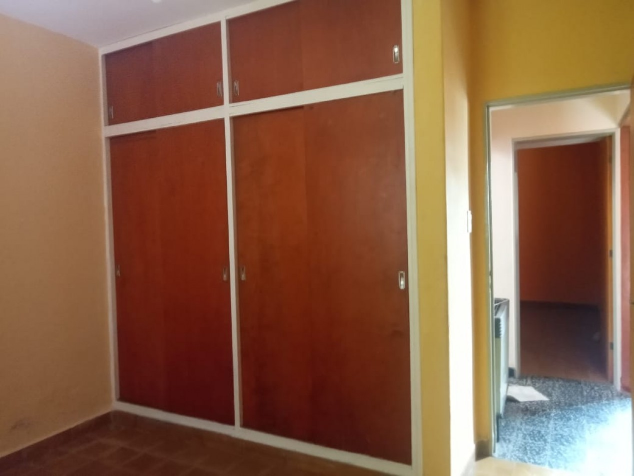  BARRIO MARIANO BALCARCE SE VENDE DEPARTAMENTO EN COMPLEJO