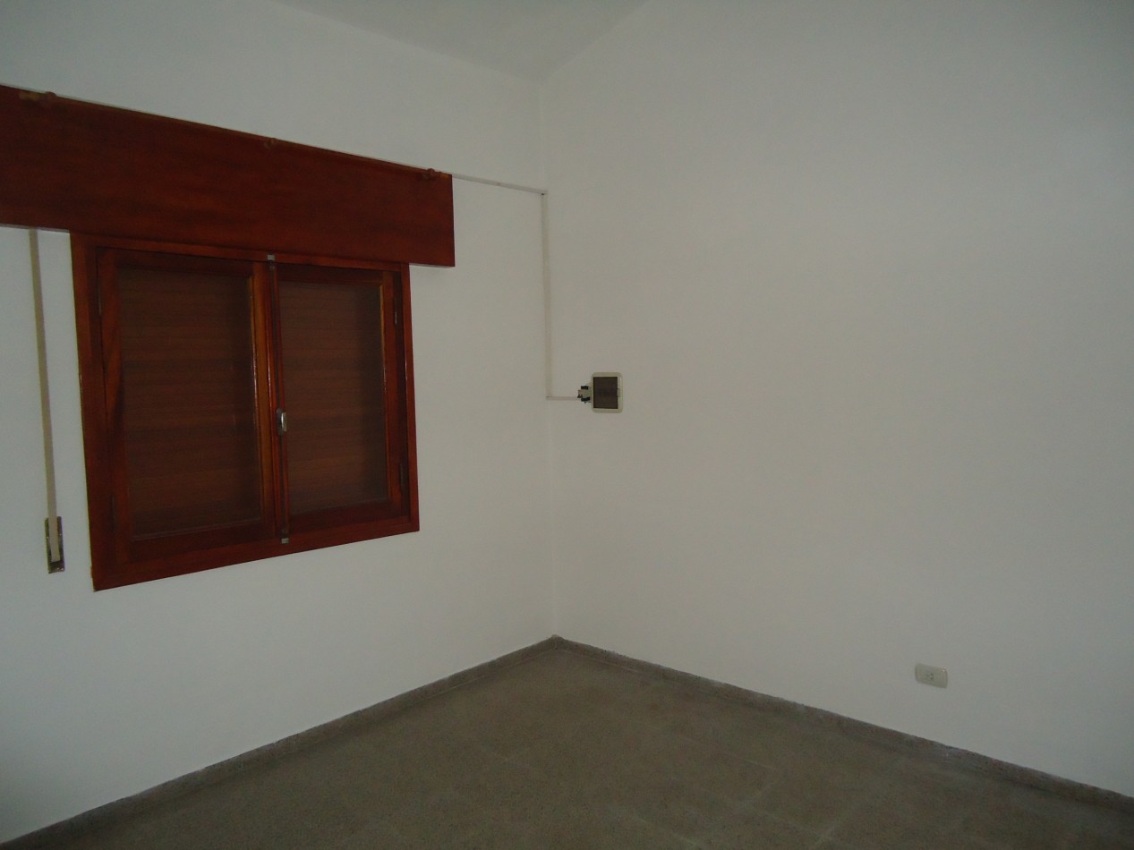 B° SAN RAFAEL, IMPECABLE PROPIEDAD CON RENTA, IDEAL INVERSION! 