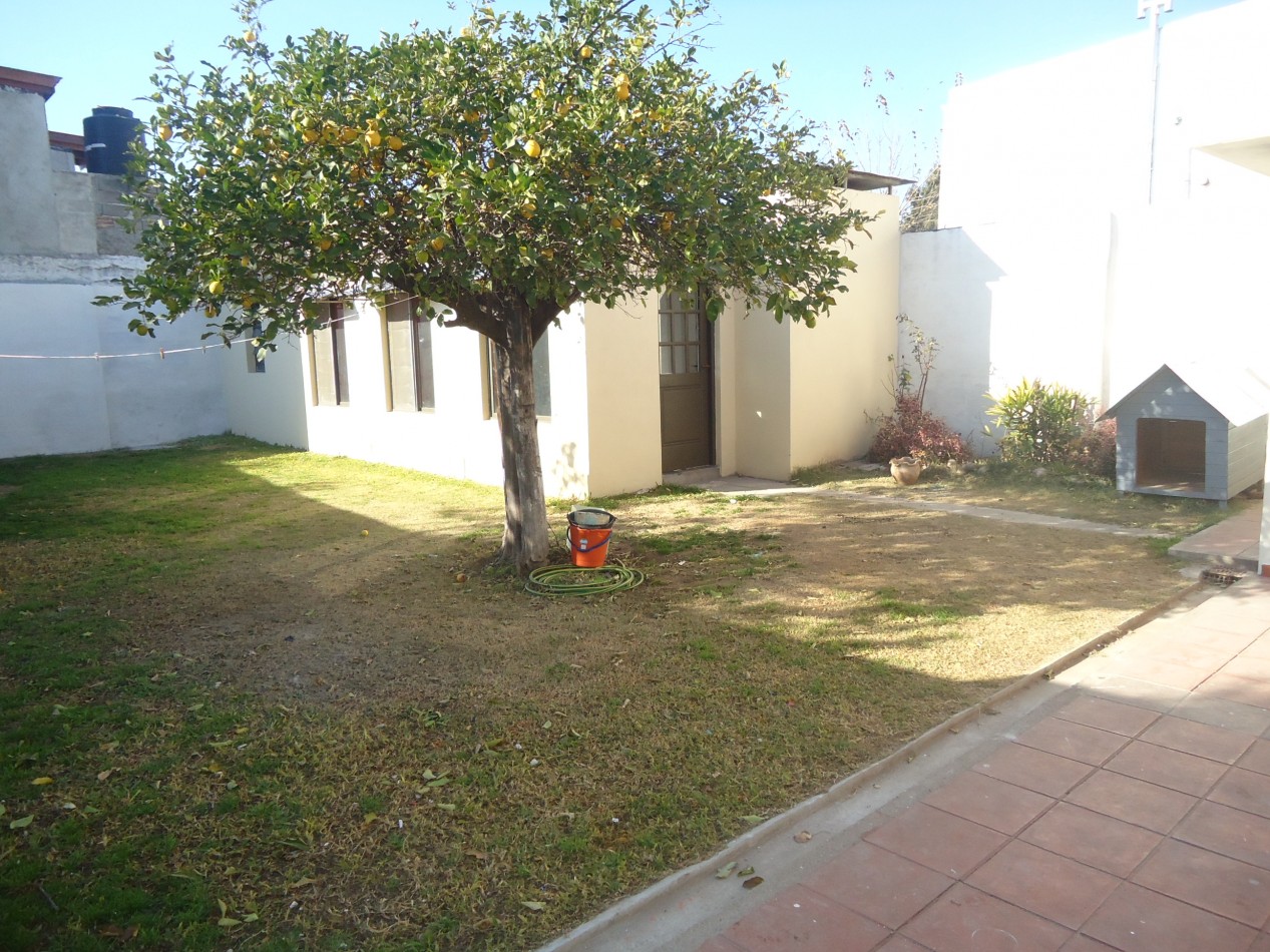 B° SAN RAFAEL, IMPECABLE PROPIEDAD CON RENTA, IDEAL INVERSION! 