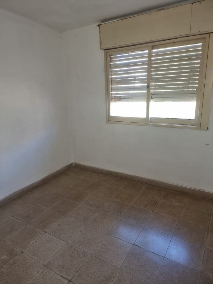 BARRIO LOS GRANADOS, SE ALQUILA EXCELENTE PROPIEDAD