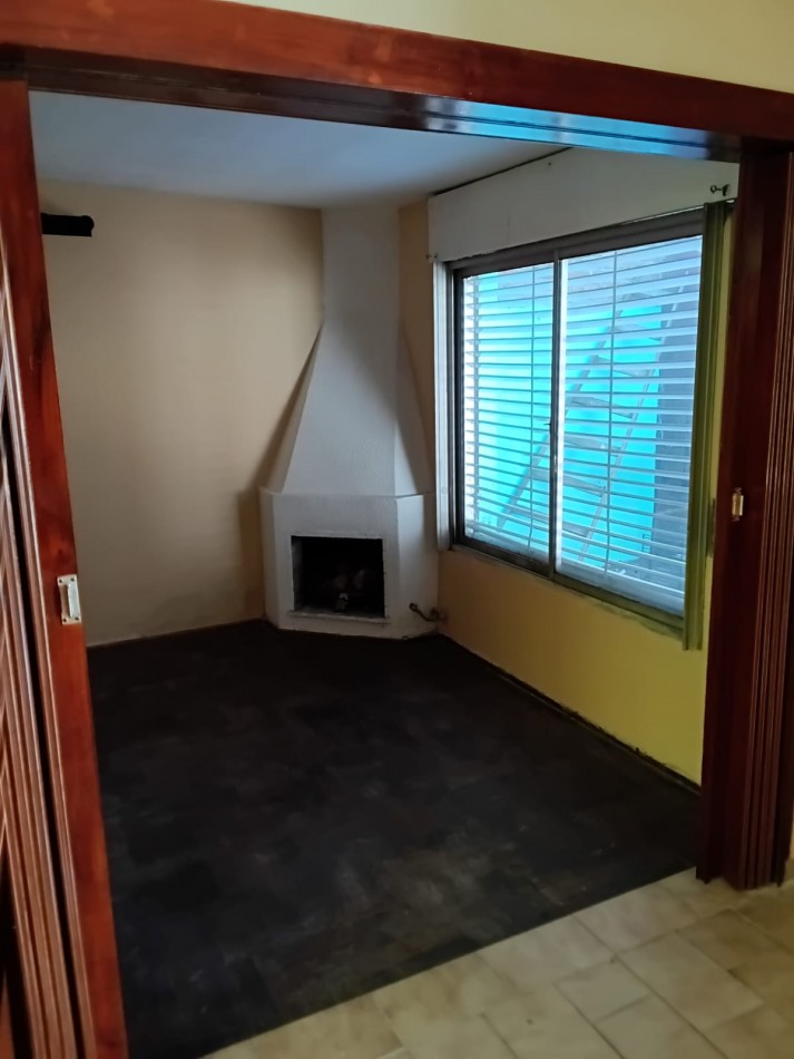 BARRIO LOS NARANJOS, SE ALQUILA DEPARTAMENTO INTERNO A MEDIA CUADRA DE RUTA 20