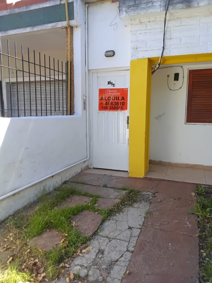 BARRIO LOS NARANJOS, SE ALQUILA DEPARTAMENTO INTERNO A MEDIA CUADRA DE RUTA 20