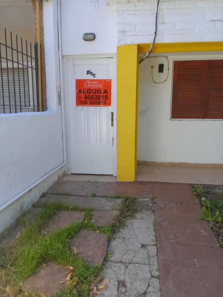BARRIO LOS NARANJOS, SE ALQUILA DEPARTAMENTO INTERNO A MEDIA CUADRA DE RUTA 20