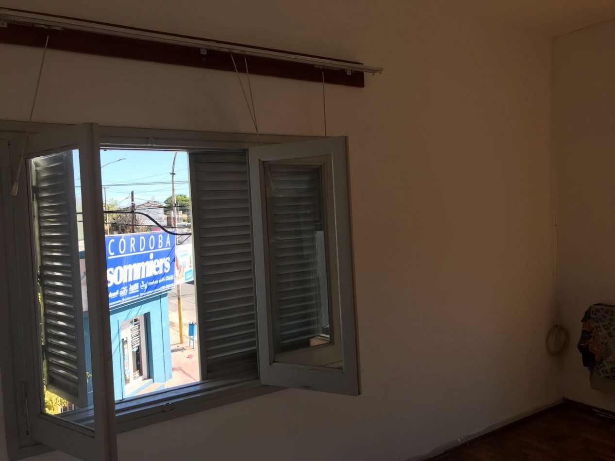 ALTO ALBERDI MEJOR ZONA, PLANTA ALTA.- 