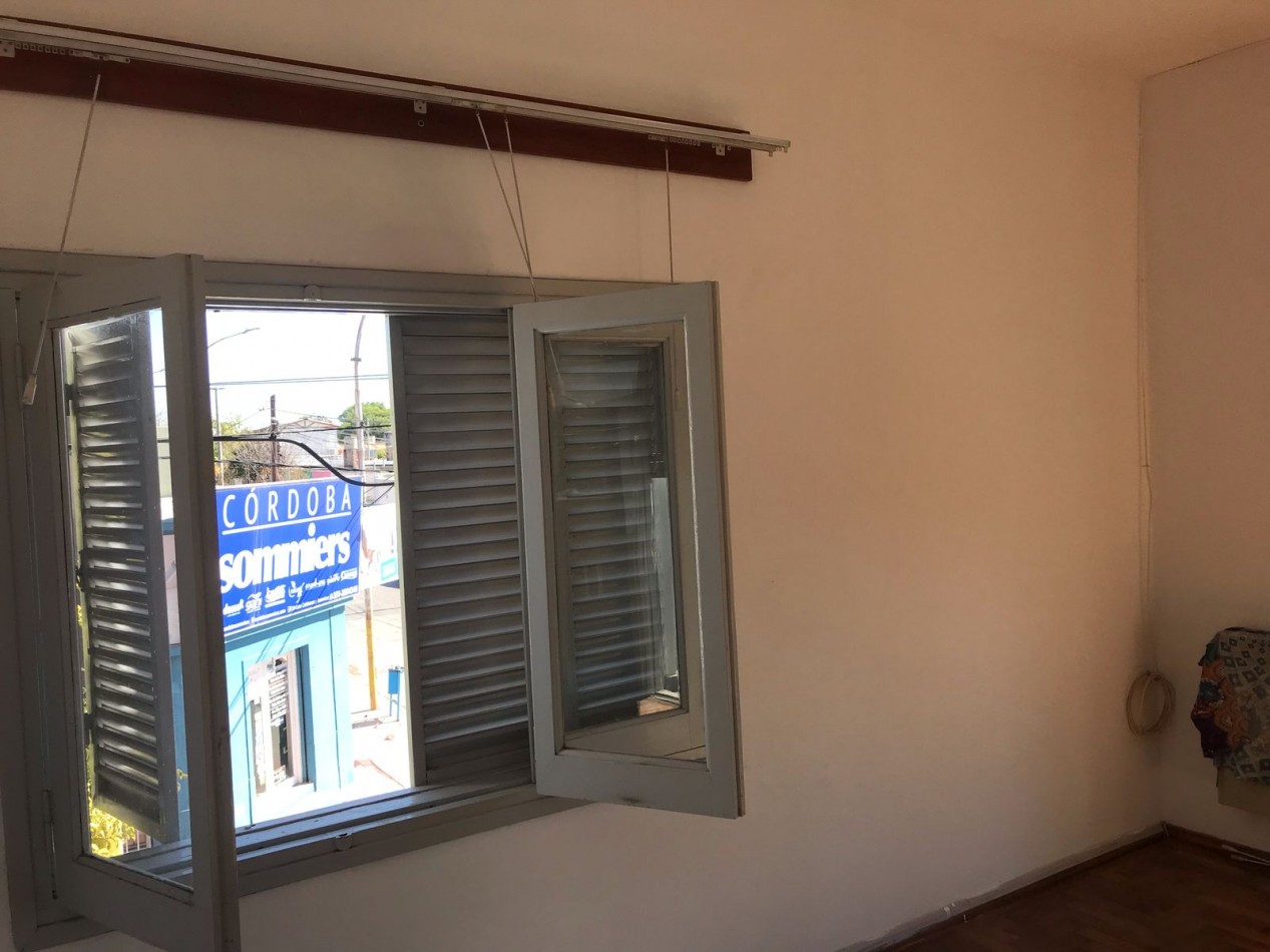 ALTO ALBERDI MEJOR ZONA, PLANTA ALTA.- 