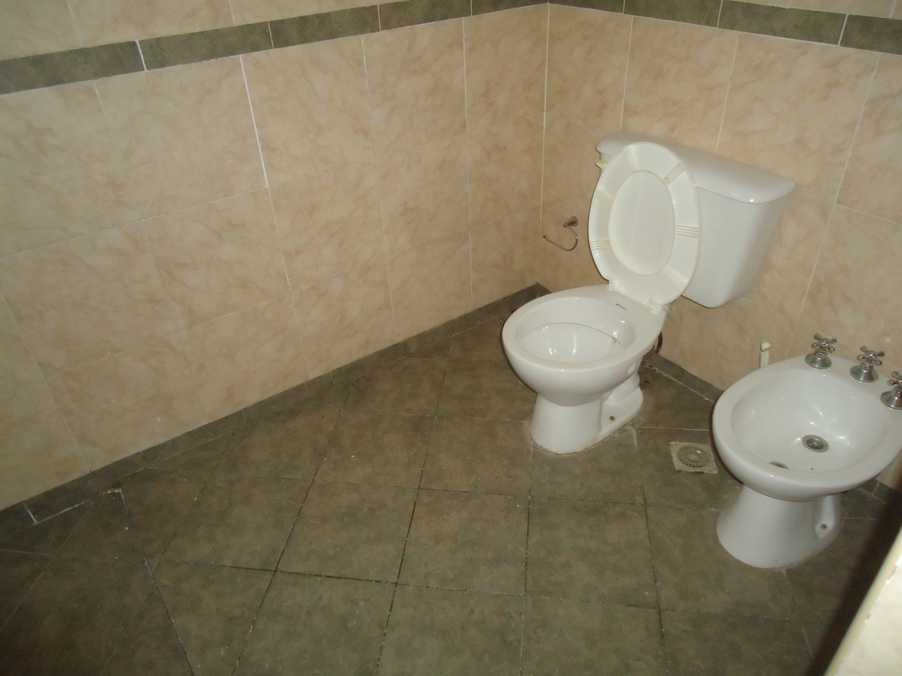 B° AMEGHINO SUR, DEPARTAMENTO PLANTA BAJA, LINDA ZONA.- 