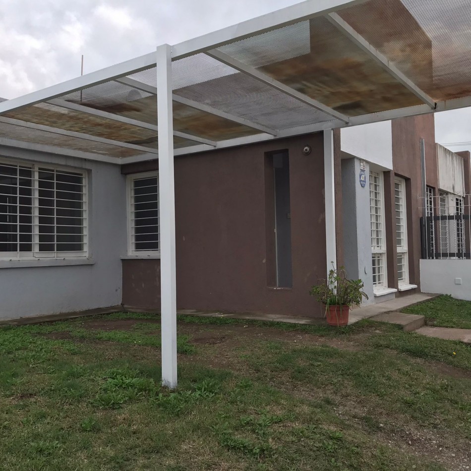 RENE FAVALORO II ( ZONA DE MATIENZO) EXCELENTE VIVIENDA.- 