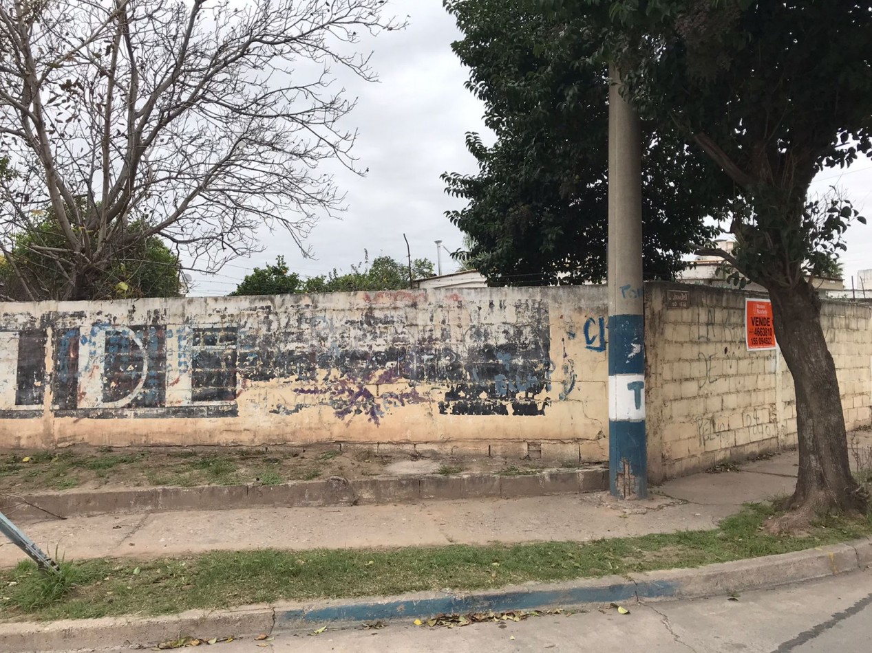 BARRIO LOS GRANADOS- Gran Oportunidad de Inversion