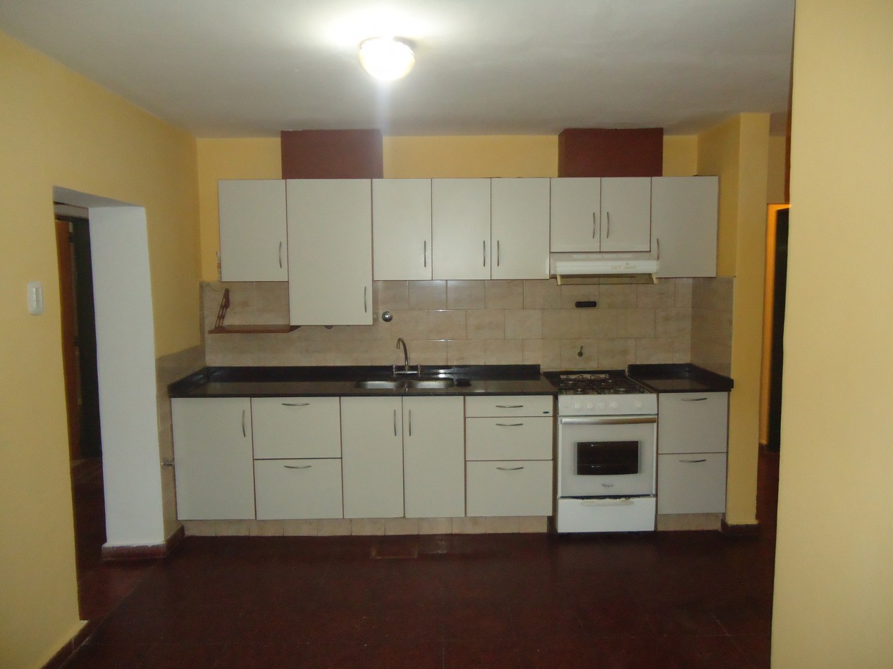 B°Juan XXIII. Impecable propiedad, muy linda zona.- PROXIMAMENTE, FIN DE MES.- 