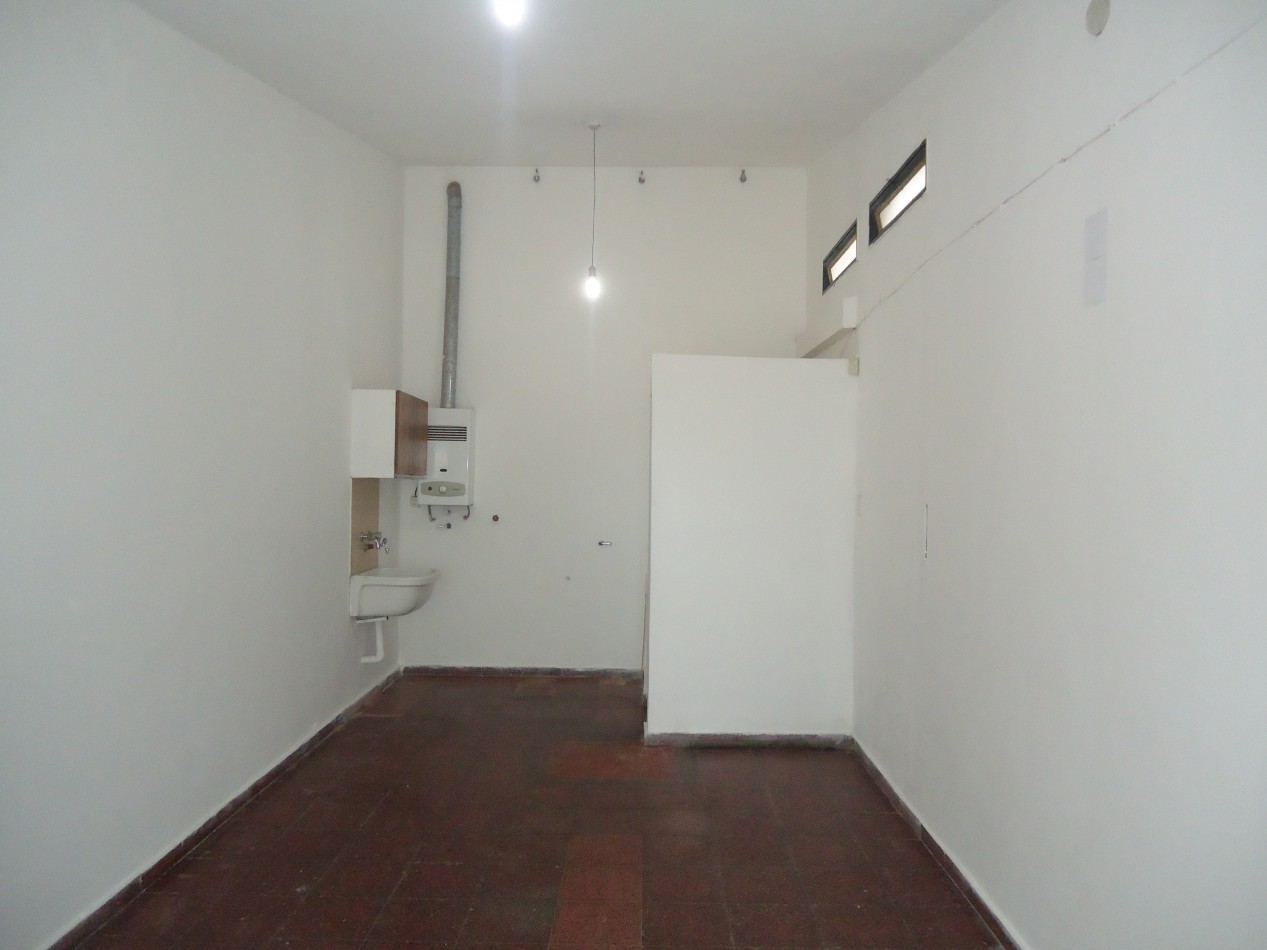 B°Juan XXIII. Impecable propiedad, muy linda zona.- PROXIMAMENTE, FIN DE MES.- 